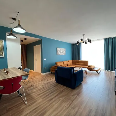 アパート Luxurious - 120m2, Best Location & Sea View ゴーレム