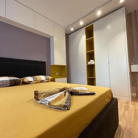 شقة Luxurious - 120m2, Best Location & Sea View