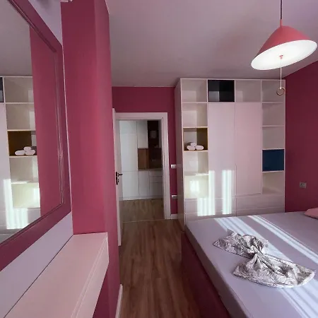 Luxurious - 120m2, Best Location & Sea View غوليم